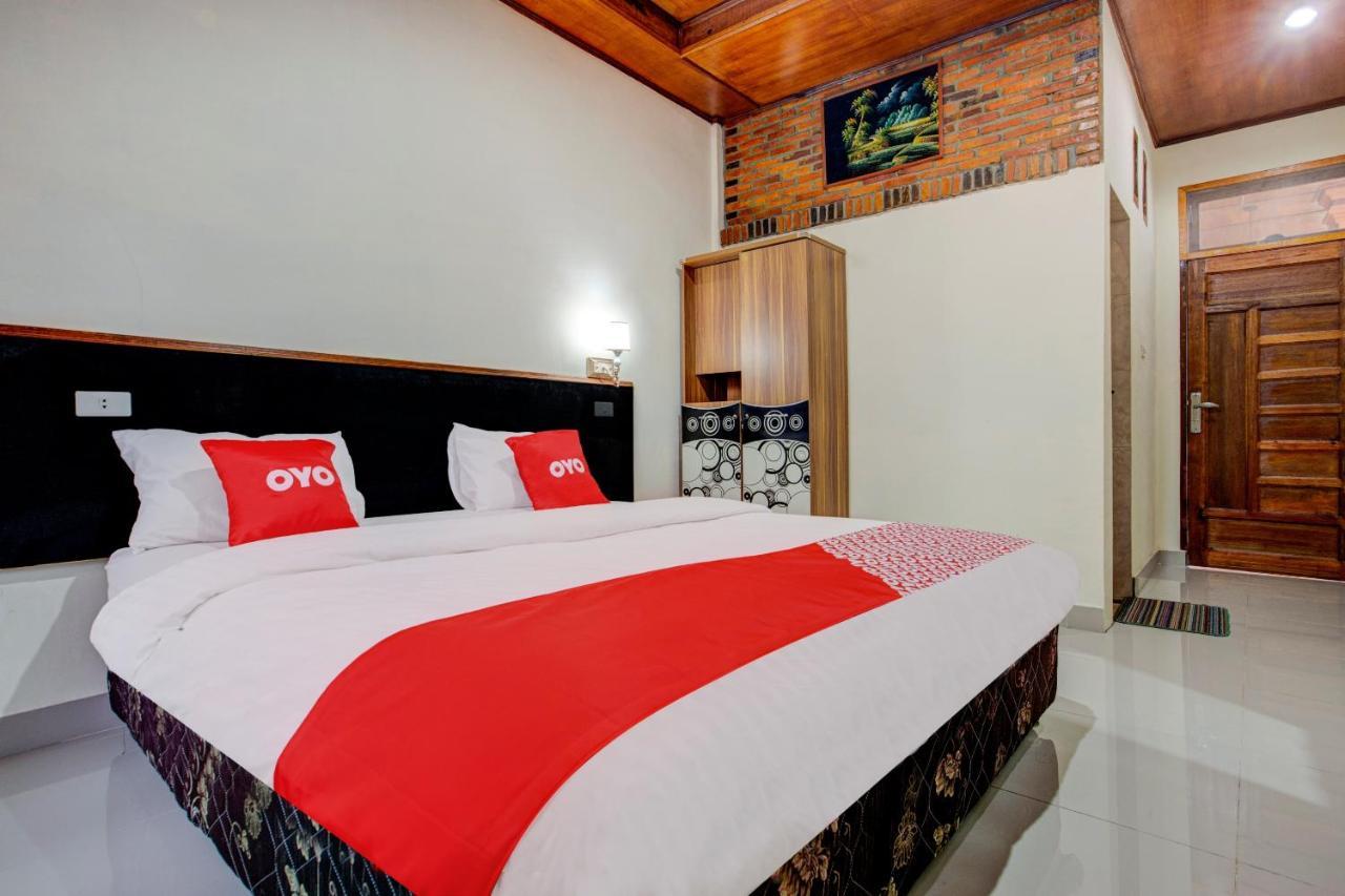 Oyo 3202 Hans Homestay Tuk Tuk Exterior photo