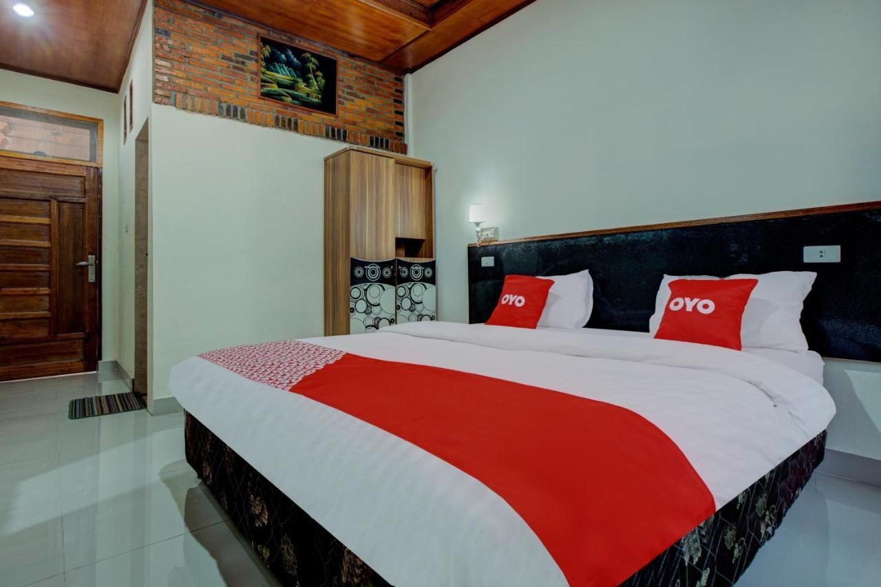 Oyo 3202 Hans Homestay Tuk Tuk Exterior photo